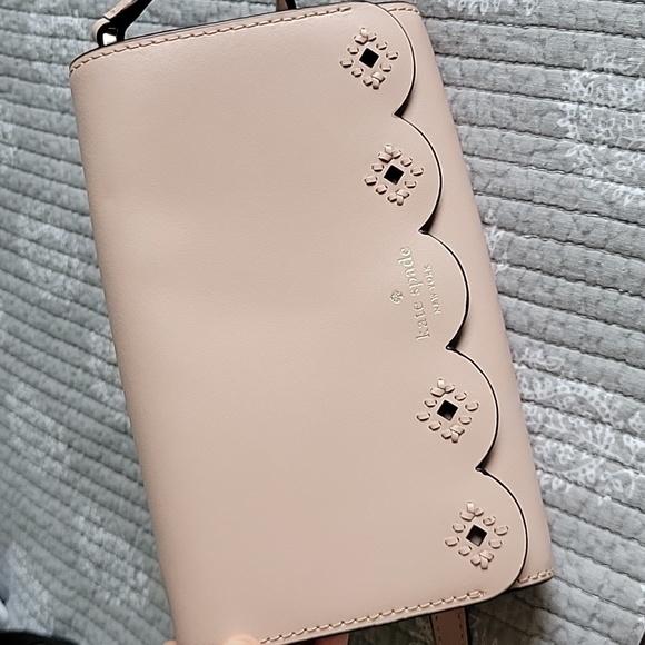 Kate Spade blush crossbody - Picture 2 of 4
